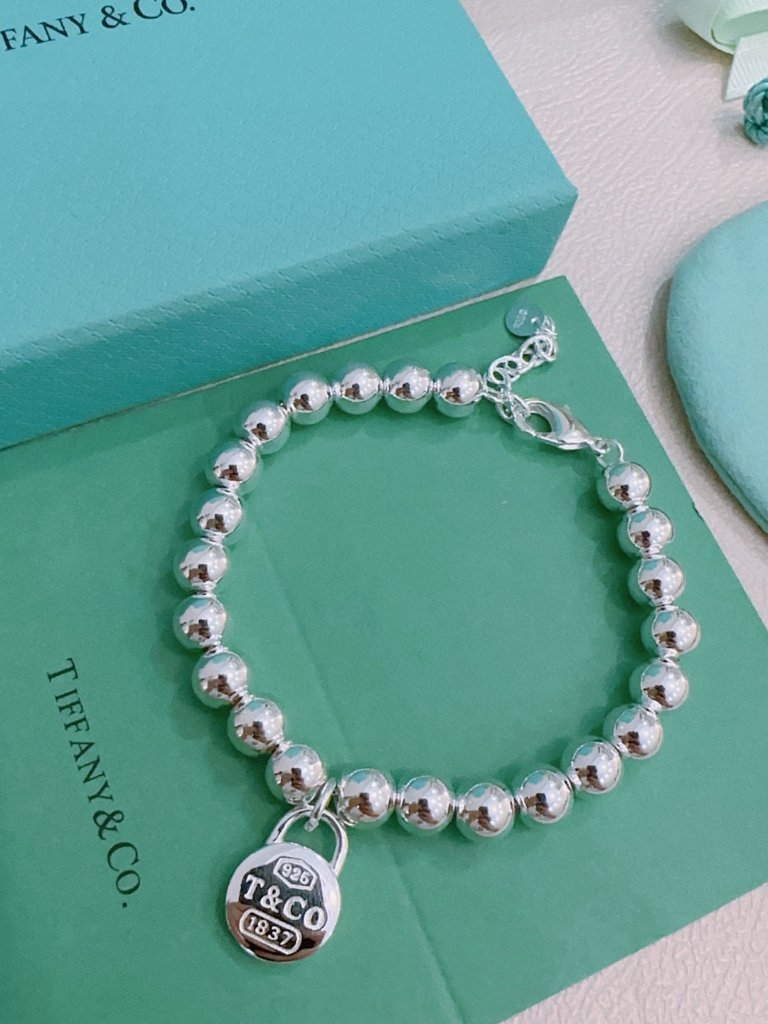 Excellent Used Condition Tiffany & Co. Bracelet